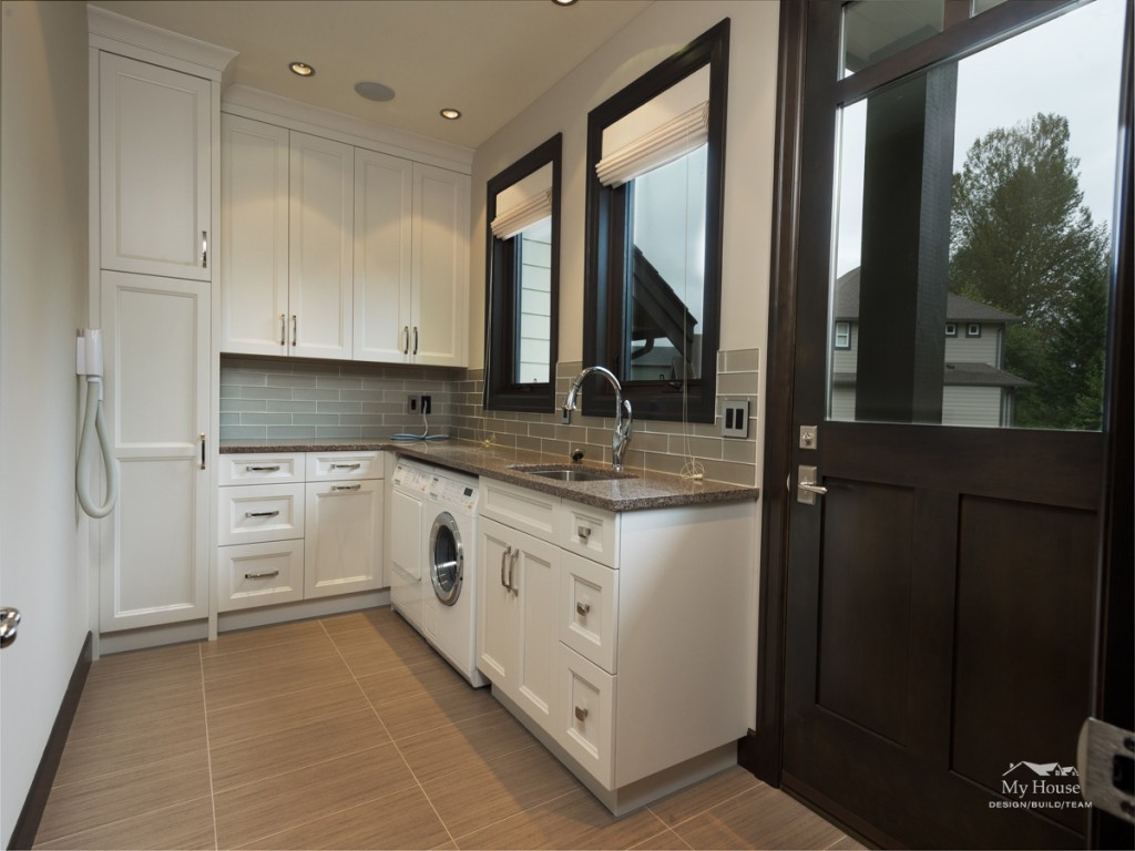 Custom Home Builders Harrison BC Eagle Point Eyrie Harrison Mills BC